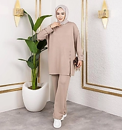 DÜZ DÜĞMELİ MODEL CAMEL TAKIM